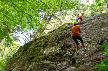 DÉCOUVERTE DE L’ESCALADE EN FAMILLE