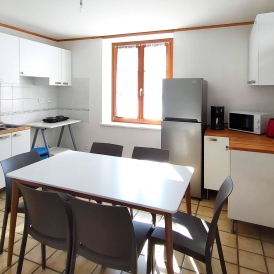 یک خوابه ۶۳ متری، شهر بوسان فرانسه یک خوابه ۶۳ متری، شهر بوسان فرانسه